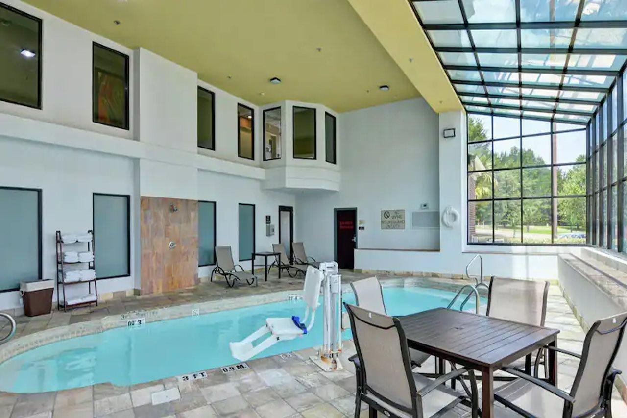 Doubletree By Hilton Hattiesburg, Ms Luaran gambar